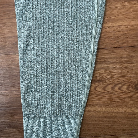 Lululemon Engineered Warmth Jogger - Picture 2 of 5